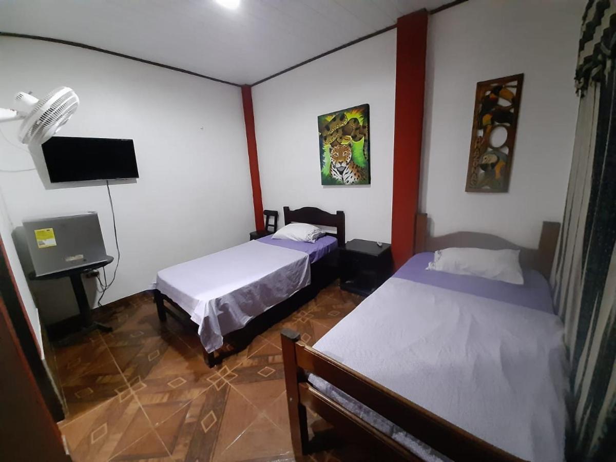 Hostal Selvatrip Летисия Экстерьер фото